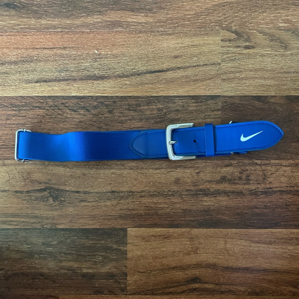 Nike baseball belt